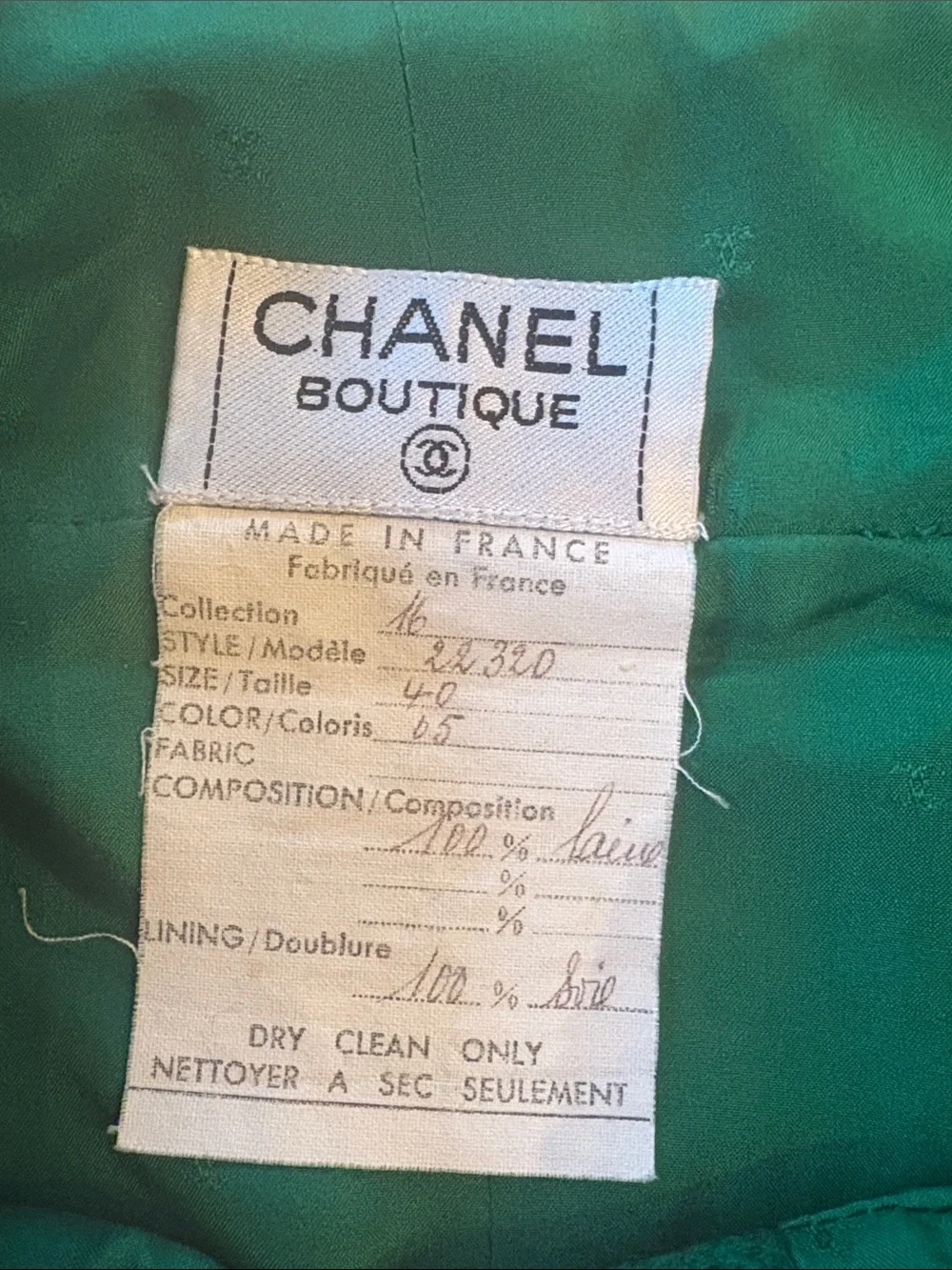 CHANEL Emerald Green Tweed A-Line Skirt with Gold Buttons